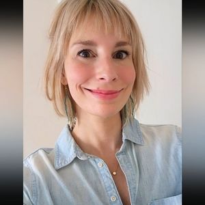 Meet your Posher, Alycia